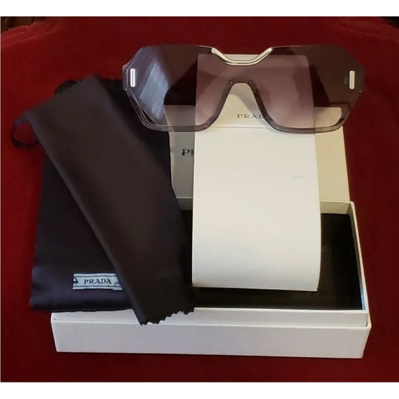 Prada Single Frame Oversized Tortoise Temples Sunglasses - Picture 5 of 12